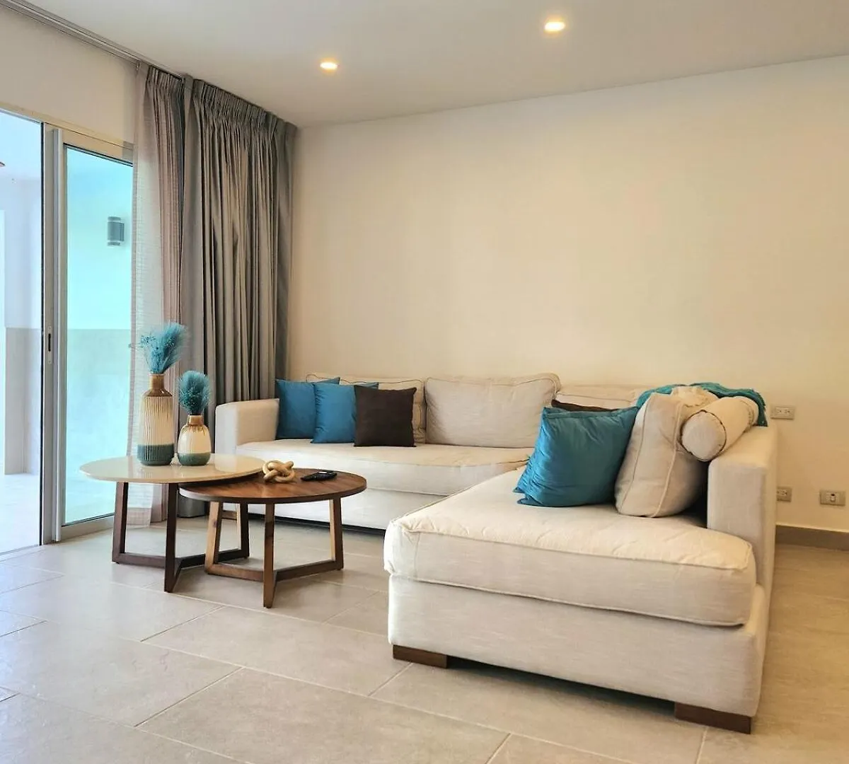 Mareazul Luxury Swim-Up Apartment And Private Beach Club Playa del Carmen